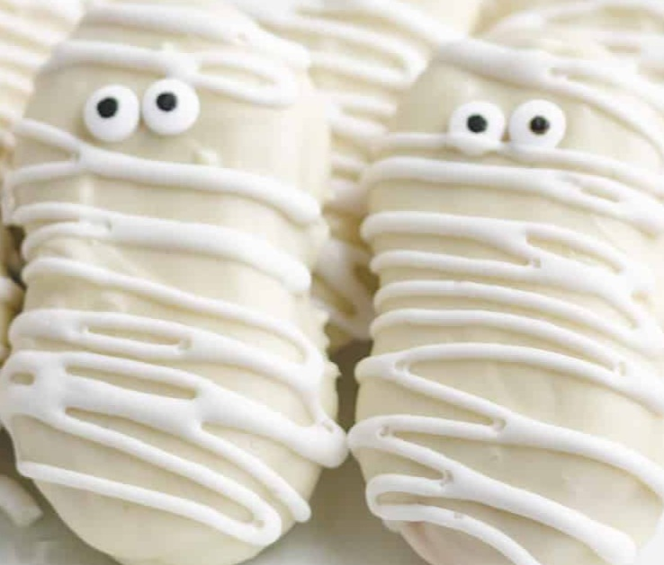 Mummy Nutter Butter Cookies