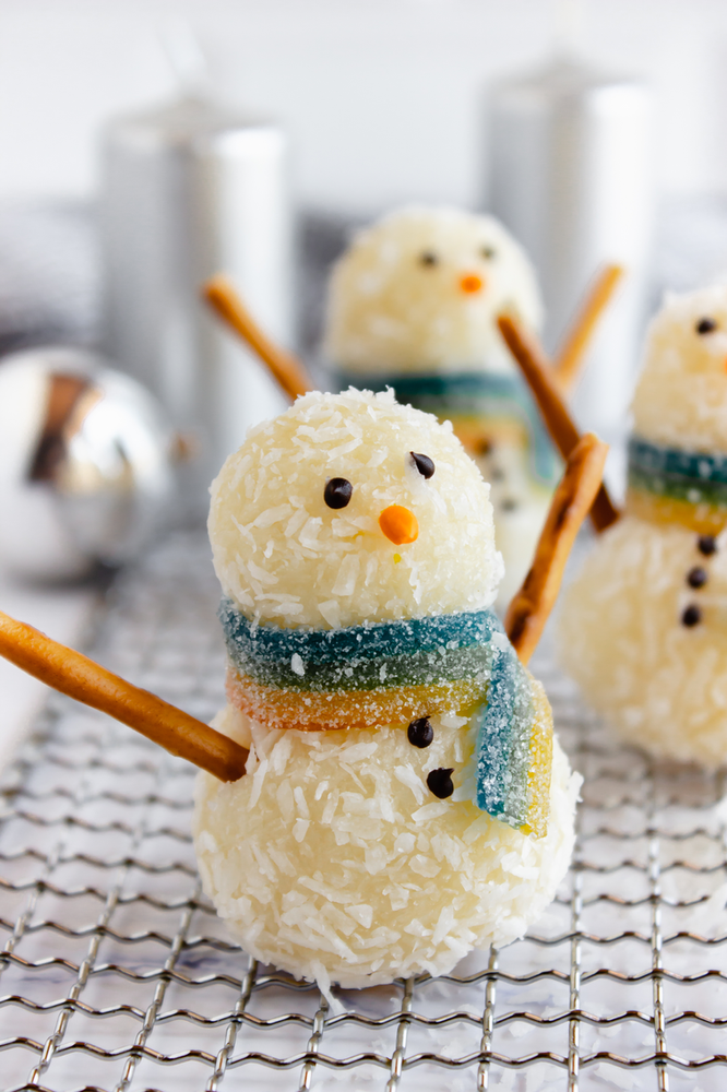 SNOWMAN TRUFFLES