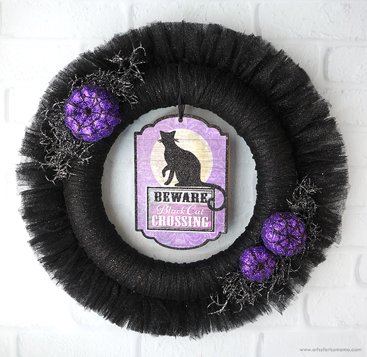 DIY Haloween Black Cat Wreath